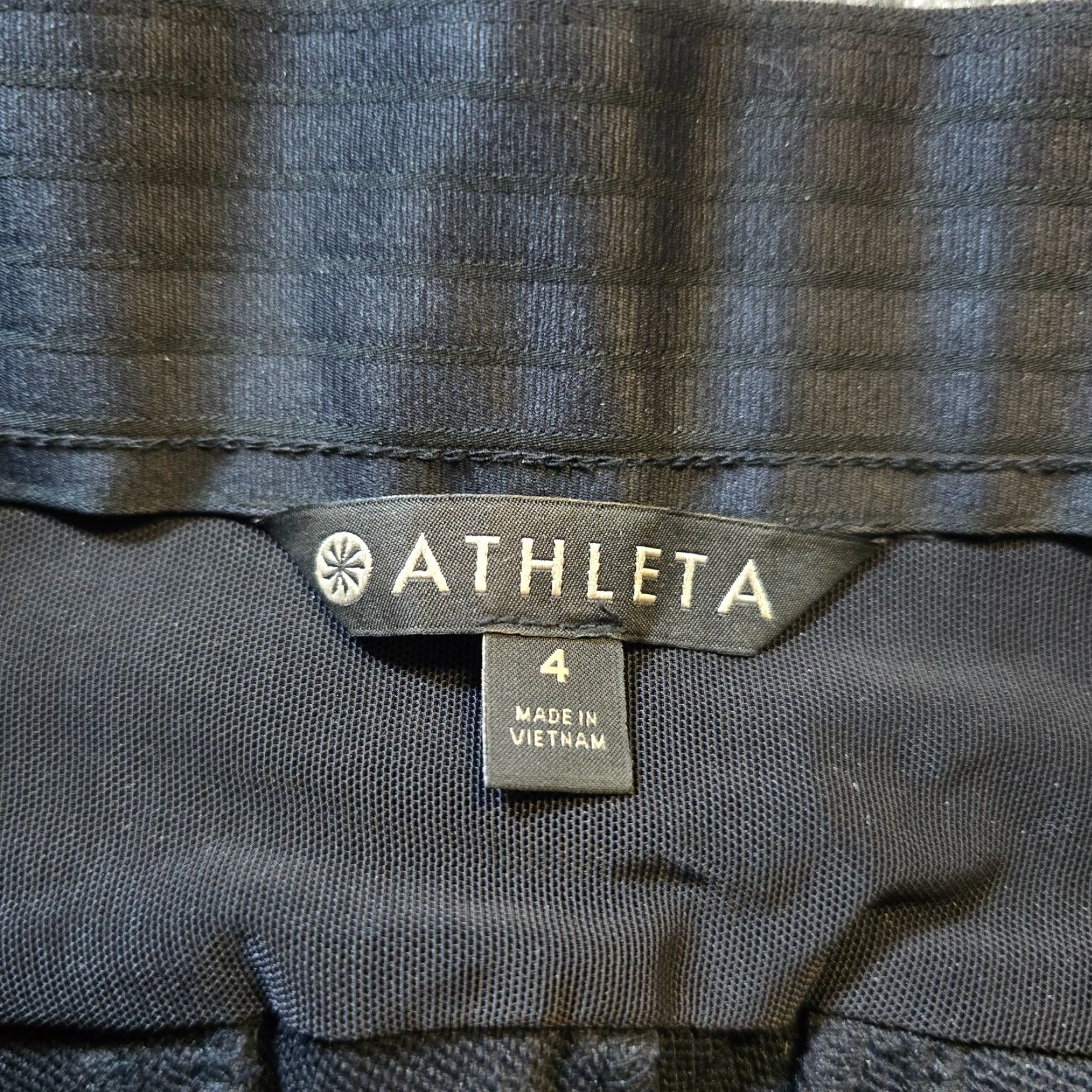 Athleta Athleta Pants Womens Size 4 Black Taper Pockets Stretch Athletic Casual Basic Size 27" / US 4 / IT 40 - 4 Thumbnail