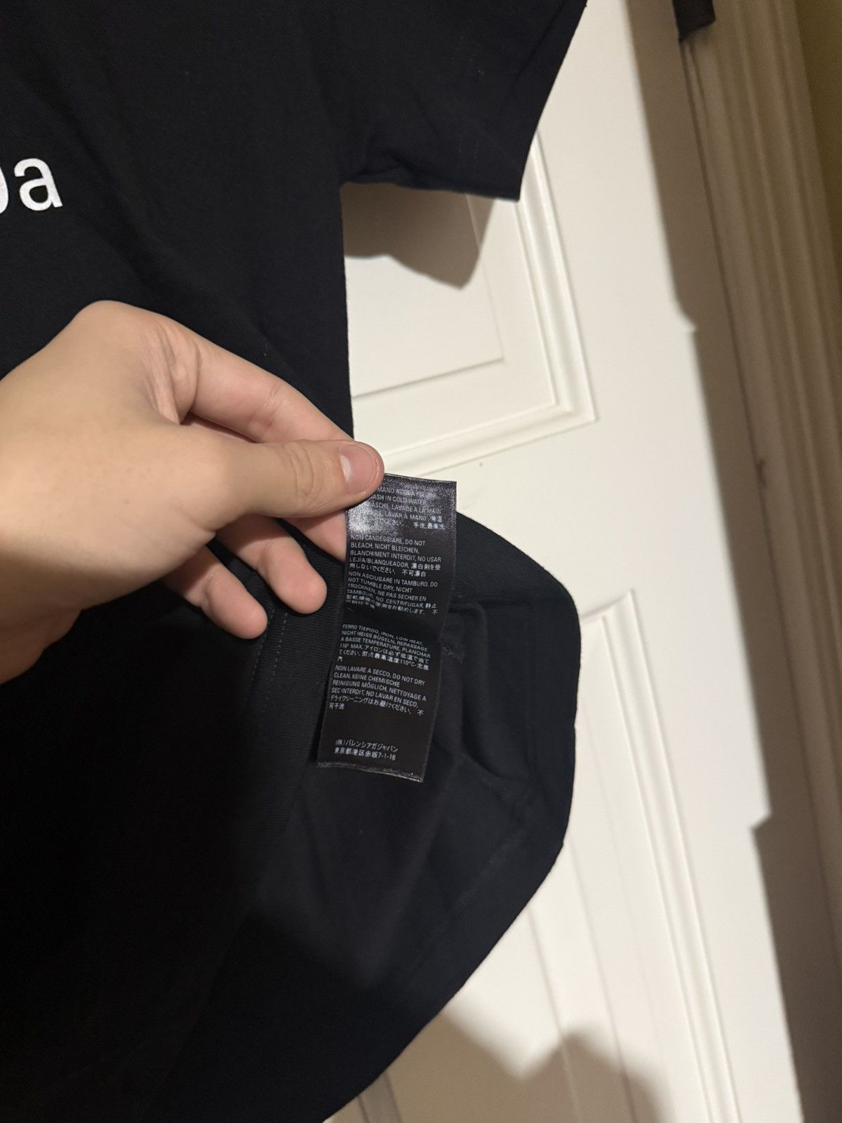 Balenciaga Balenciaga Black Copyright Logo T-Shirt Size US S / EU 44-46 / 1 - 6 Thumbnail