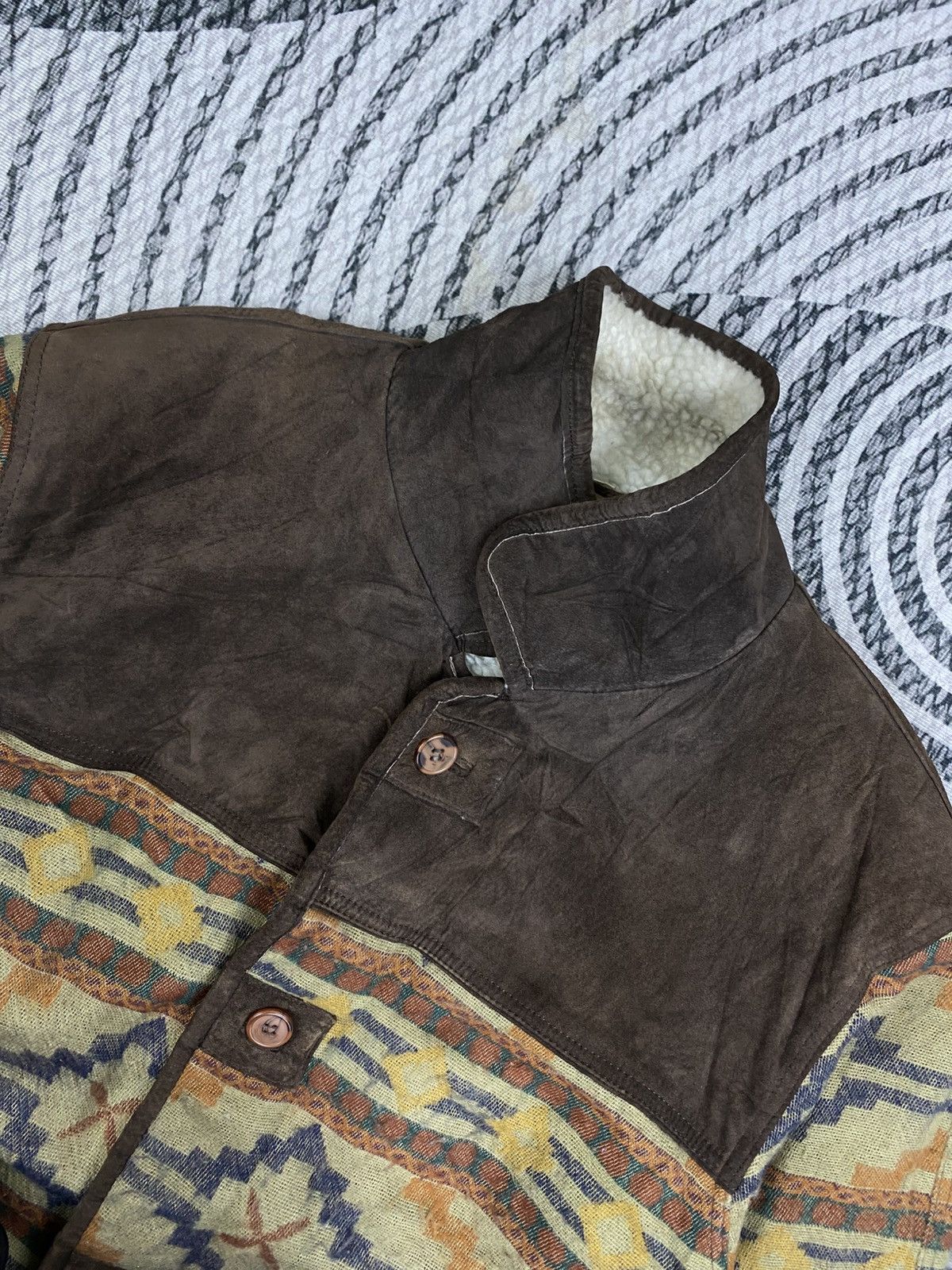 Vintage 🔥Vintage Neon Half Leather Navajo Wool Sherpa Lined Jacket Size US L / EU 52-54 / 3 - 6 Thumbnail