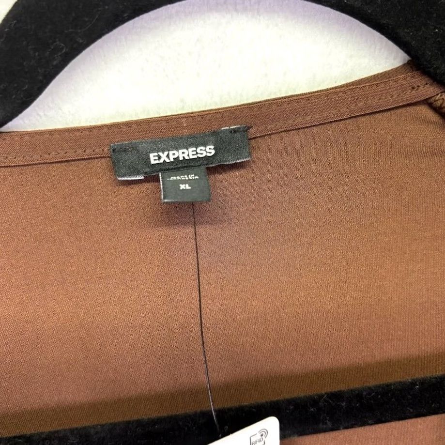 Express Express Blouse Shirt Womens XL Brown V-Neck Long Sleeve Pleated Shoulder Top Size XL / US 12-14 / IT 48-50 - 7 Thumbnail