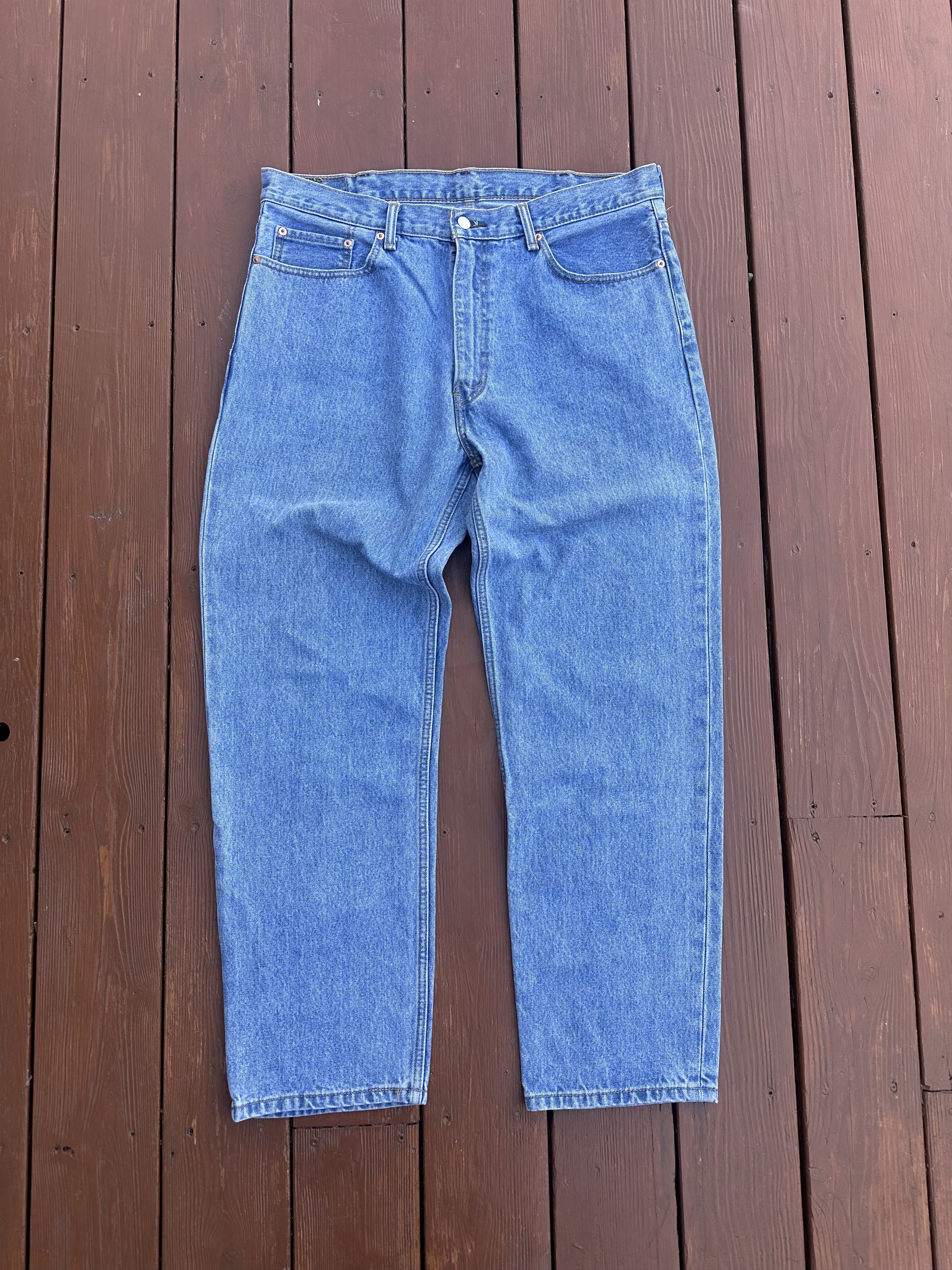 Levi's × Vintage Men’s Vintage Blue Jeans Levi’s 550 Size:38/32 Size US 38 / EU 54 - 3 Thumbnail