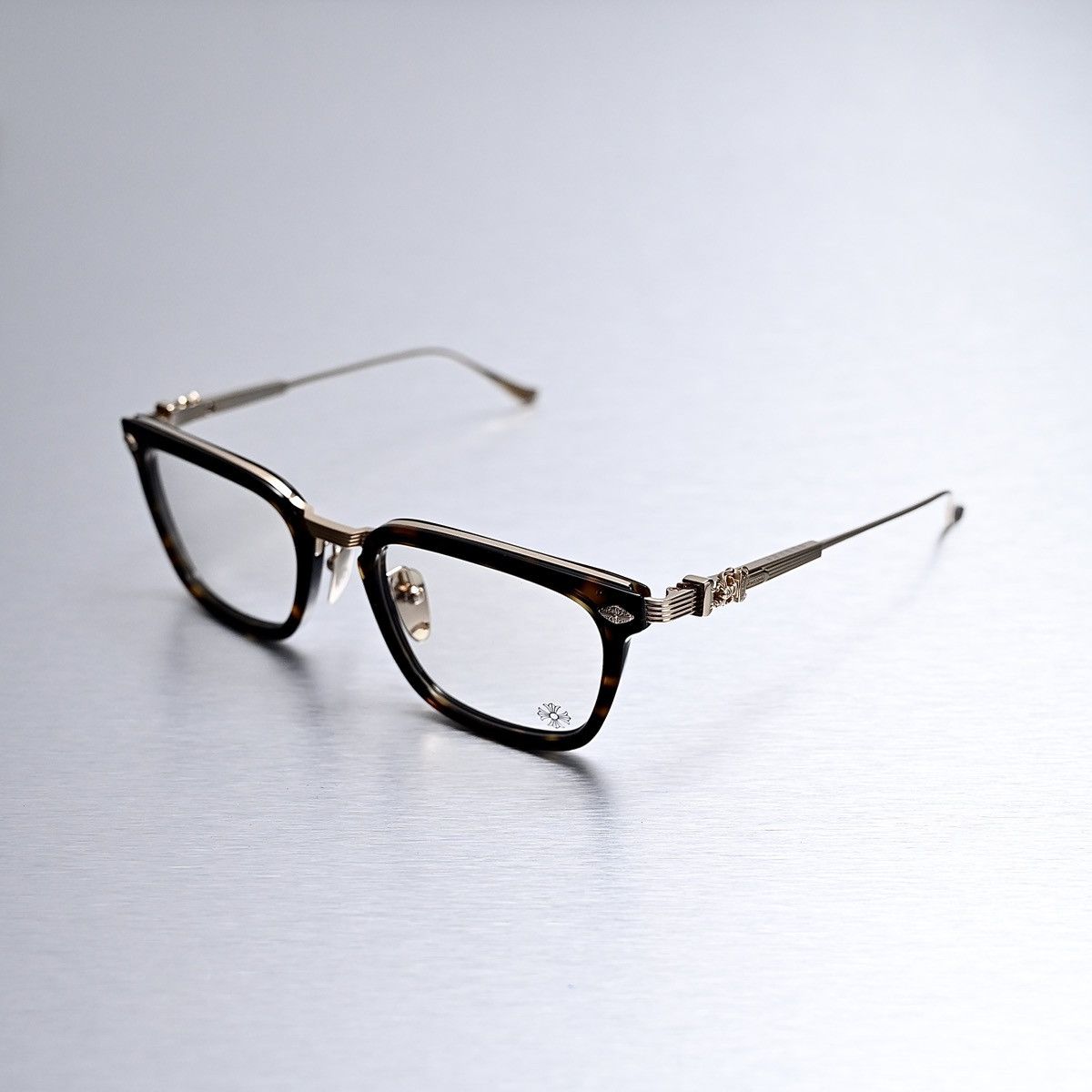 CHROME HEARTS OVERPOKED GLASSES