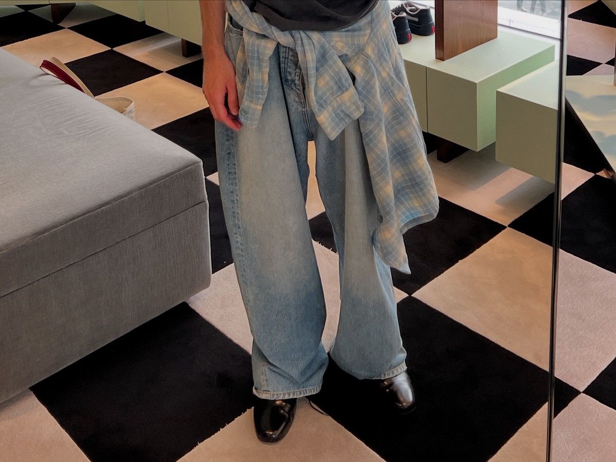 Balenciaga Balenciaga Baggy Jeans Washed Blue Color XS Size US 30 / EU 46 - 1 Thumbnail
