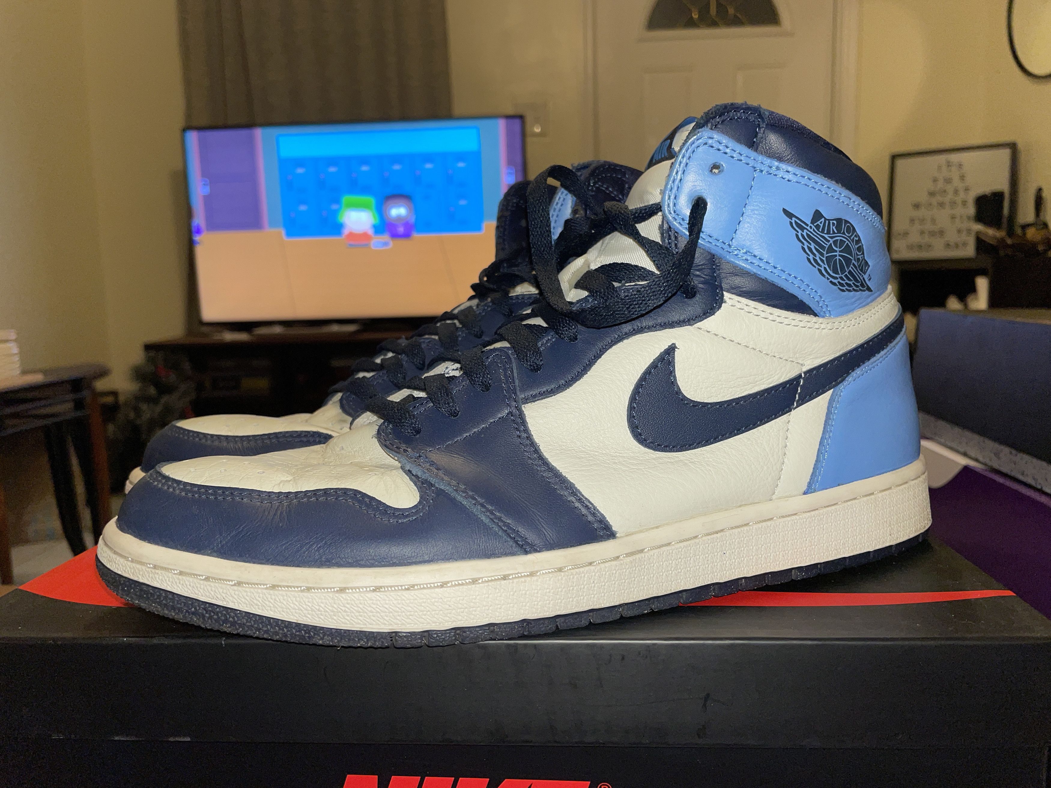 image of Jordan Nike Air Jordan 1 High OG Obsidian Shoes in Obsidian Navy, Men's (Size 12)