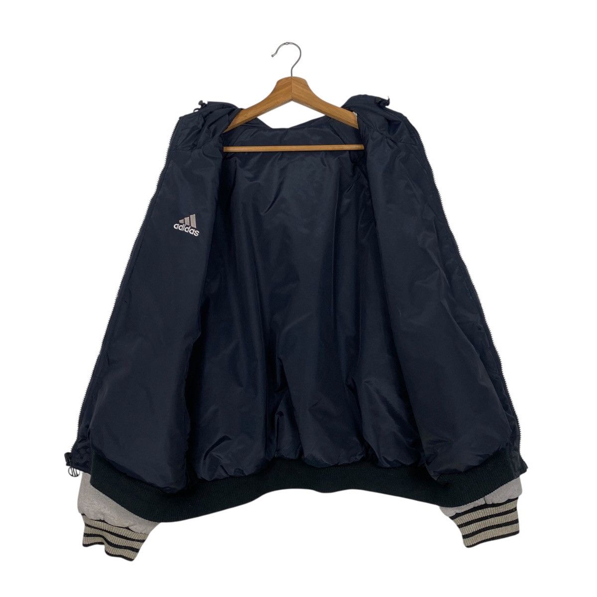 Adidas Vintage Adidas reversible hoodie jacket Size US L / EU 52-54 / 3 - 14 Thumbnail