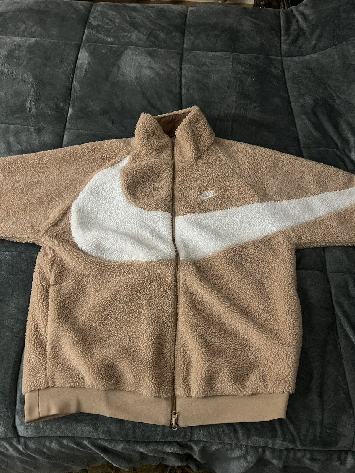 Nike Nike Sherpa Fleece/Jacket Reversible Tan And White Size US XXL / EU 58 / 5 - 1 Thumbnail