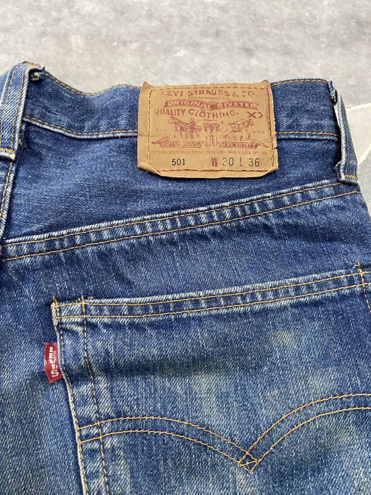 Levi's Vintage 70s Levis 501 Big E Selvedge jeans Size US 30 / EU 46 - 3 Thumbnail