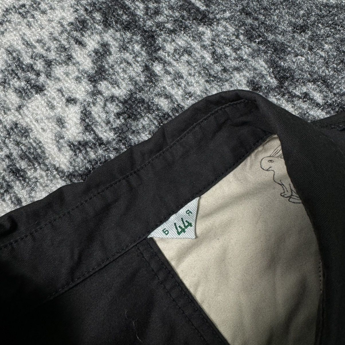 Japanese Brand Vintage Black Rabbit Shirt Button Ups Avant Garde 90s Y2K Size US L / EU 52-54 / 3 - 5 Thumbnail