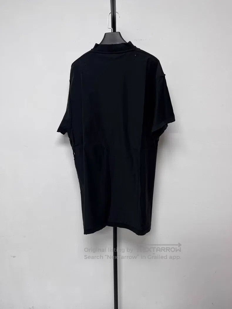 Balenciaga Balenciaga Logo Printed Distressed Round Neck Short Sleeve Size US S / EU 44-46 / 1 - 2 Thumbnail