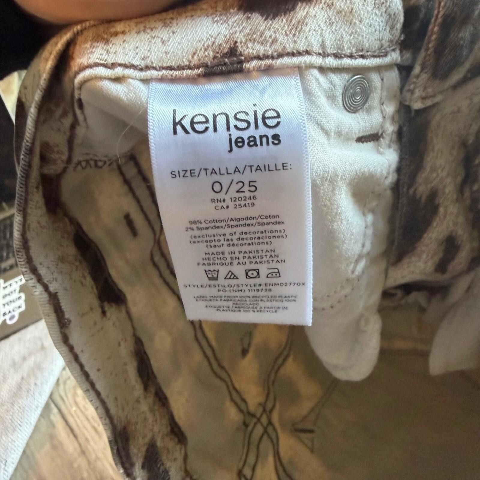 Other Kensie Jeans Cow Print Size 0/25 Size 25" / US 0 / IT 36 - 3 Thumbnail