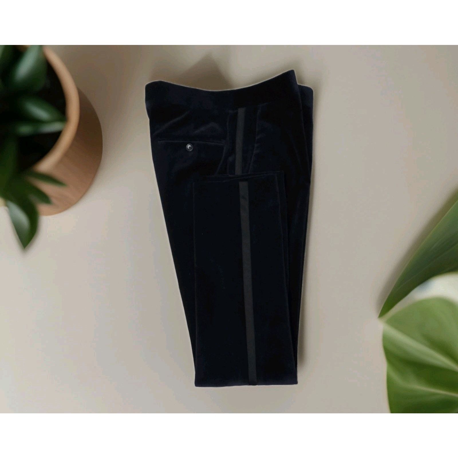 J.Crew J. Crew Ludlow Slim-Fit Tuxedo Corduroy Cupro Pants 31x31 Size US 31 - 3 Thumbnail