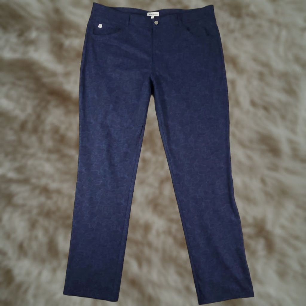 Peter Millar Peter Millar Pants Mens 40x34 Navy Blue Skull Print Camo Golf Chino Trousers Size US 40 / EU 56 - 1 Thumbnail