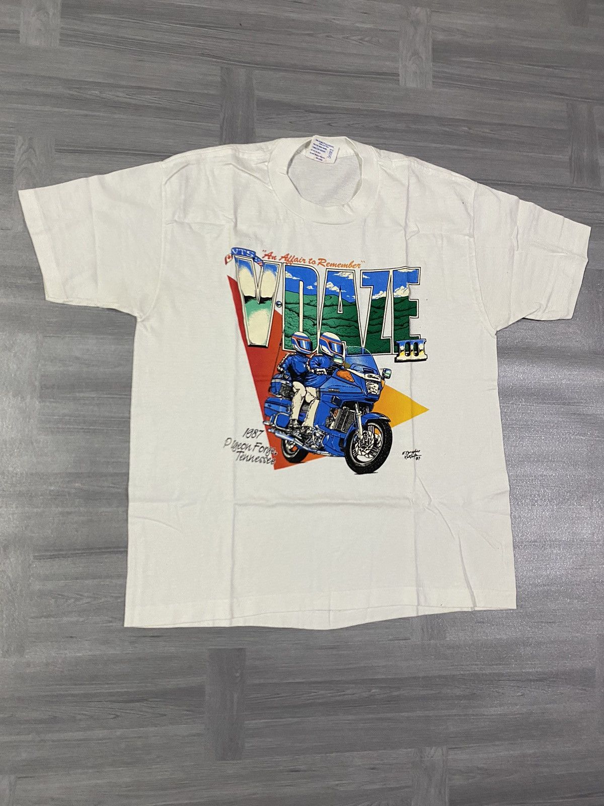 Sports Specialties Vintage 1987 An Alligain to Remember VDAZE ( Yamaha ) Size US L / EU 52-54 / 3 - 3 Thumbnail