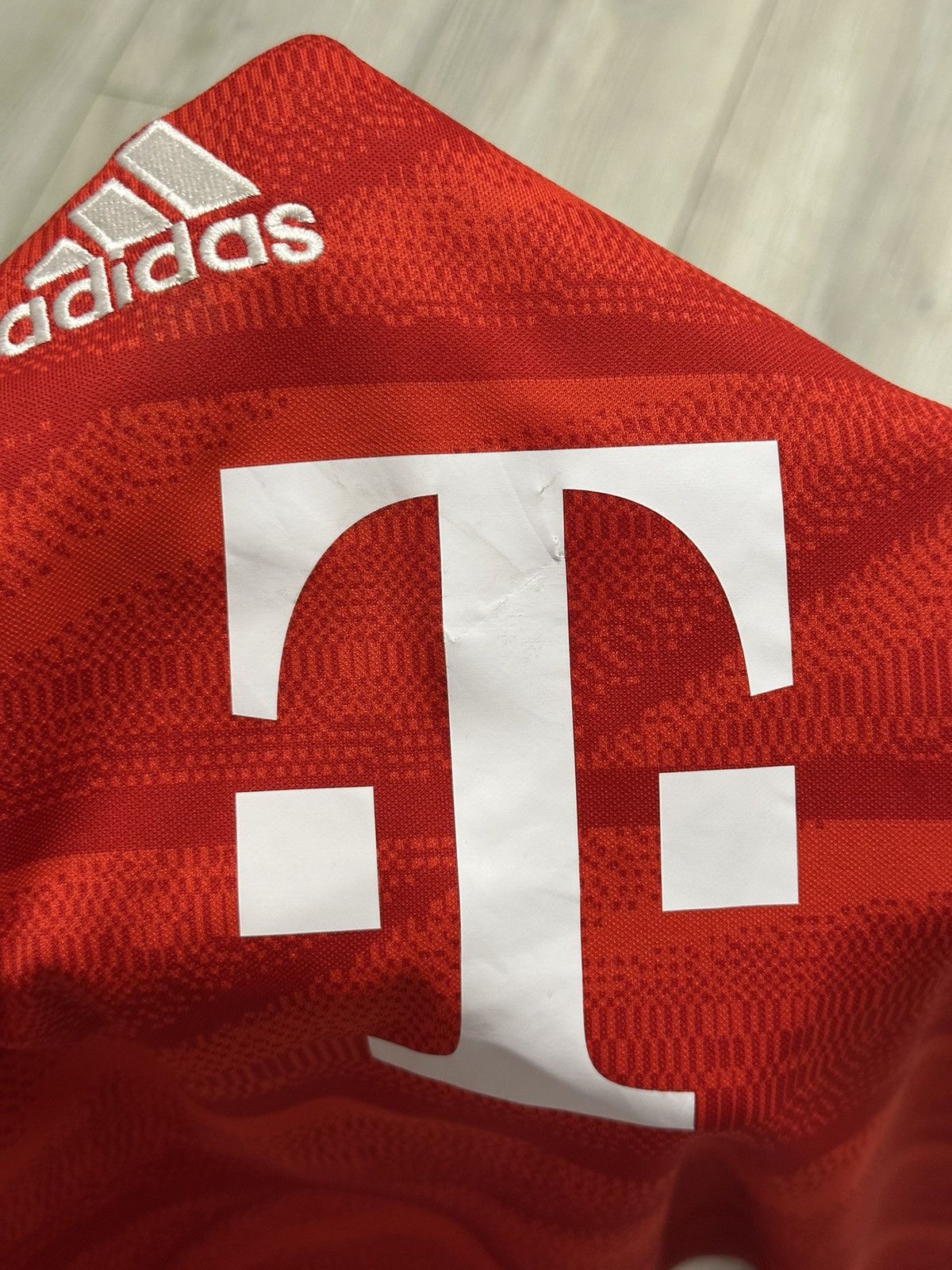 Adidas BAYERN MUNICH ADIDAS 2019/2020 FOOTBALL SOCCER HOME JERSEY Size US L / EU 52-54 / 3 - 5 Thumbnail