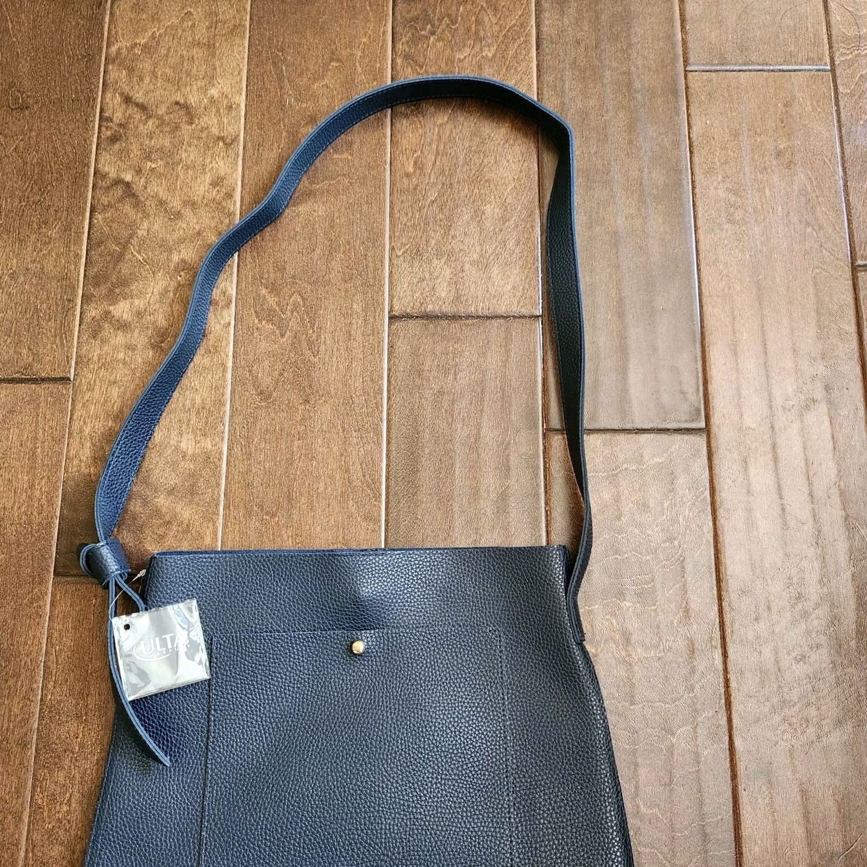 Vintage ULTA Beauty Navy Blue Crossbody Bag Faux Leather NEW Crossbody Women Vibrant Navy Casual Travel Party/Cocktail Blue Lining Size ONE SIZE - 4 Thumbnail