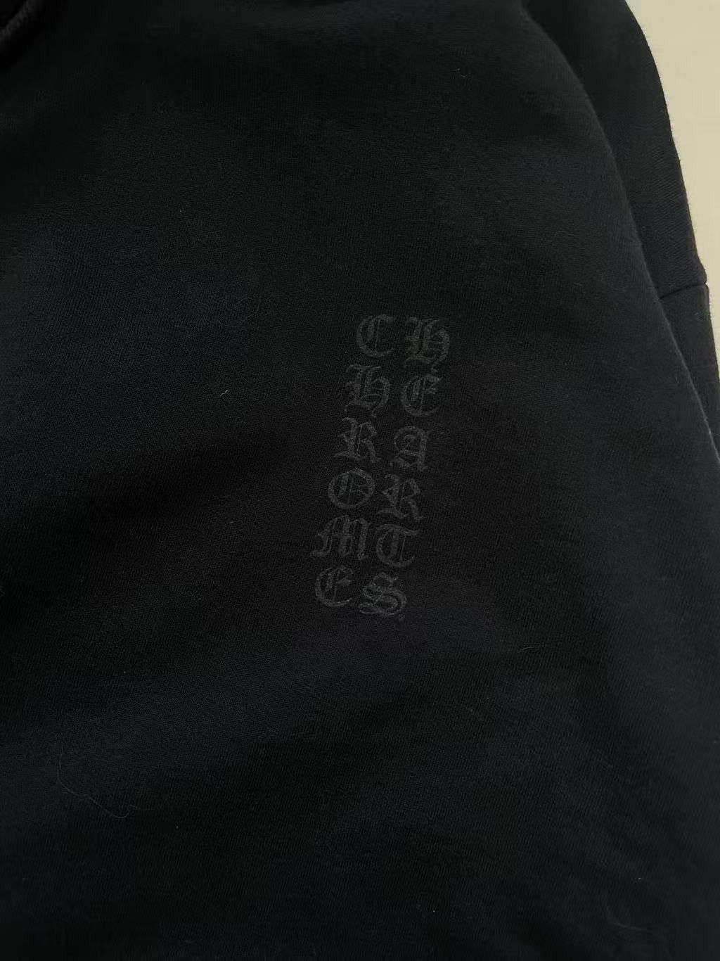 Chrome Hearts Chrome Hearts Miami Exclusive Vertical Logo Pullover Hoodie Size US M / EU 48-50 / 2 - 3 Thumbnail
