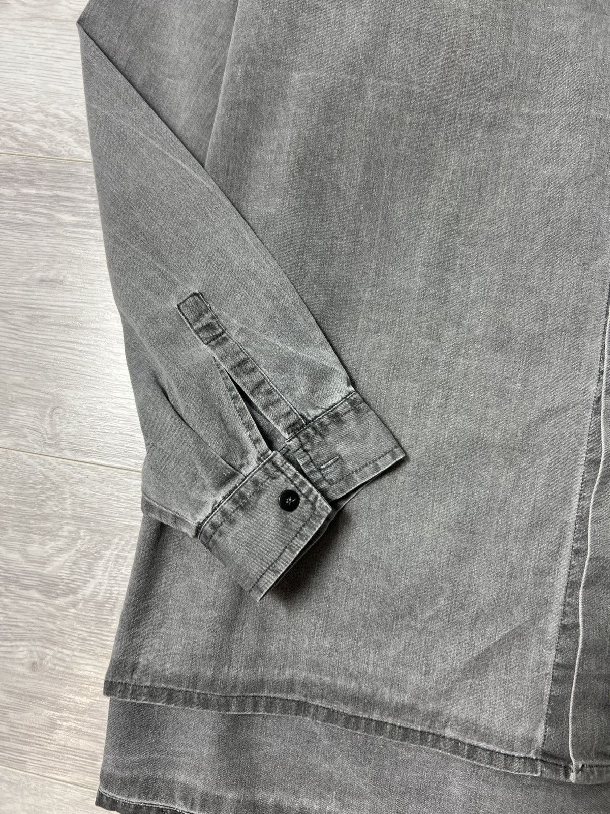 Salomon Vintage Equipe by Salomon Button Shirt Faded Grey Overshirt Size US L / EU 52-54 / 3 - 6 Thumbnail