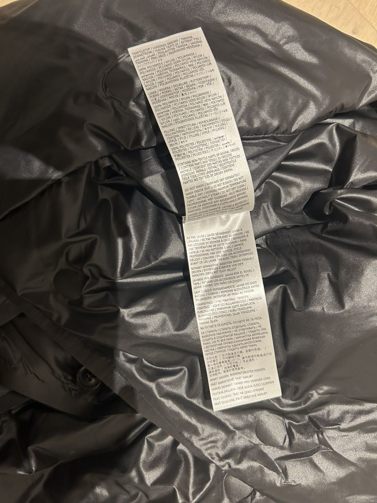 Maison Margiela Maison Margiela Glam Slam Mattressed Nylon Jacket Size US XL / EU 56 / 4 - 13 Thumbnail