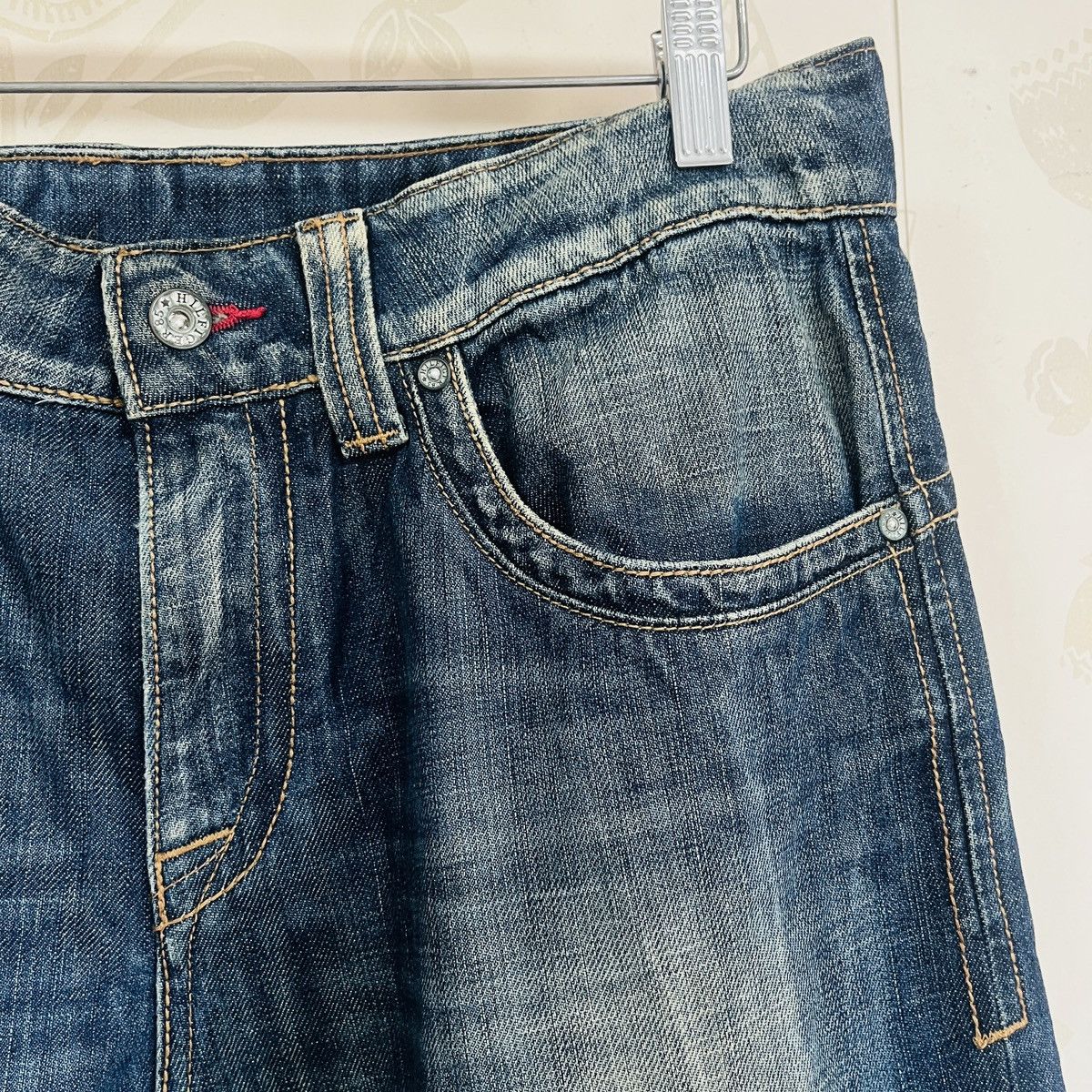 Tommy Hilfiger × Vintage Vintage Tommy Hilfiger Cambridge Regular Fit Jeans Size US 33 - 6 Thumbnail