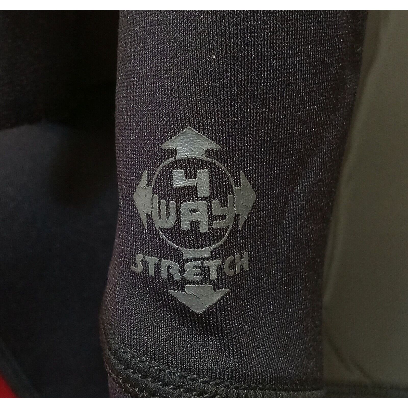 & Other Stories Kidder Watersports Wetsuit L Surfsuit Shorts 4 Way Stretch Size 36S - 7 Thumbnail