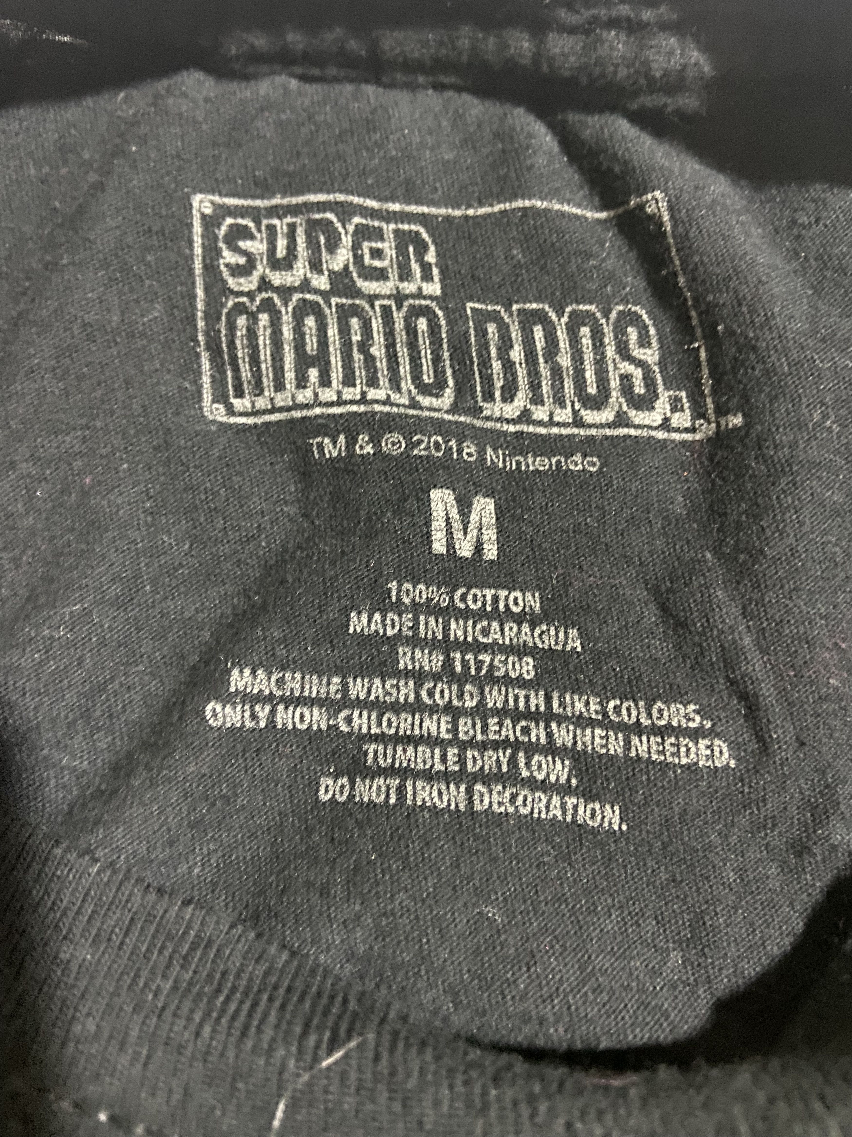 Nintendo × Vintage Vintage Super Mario Bros Size US M / EU 48-50 / 2 - 2 Thumbnail