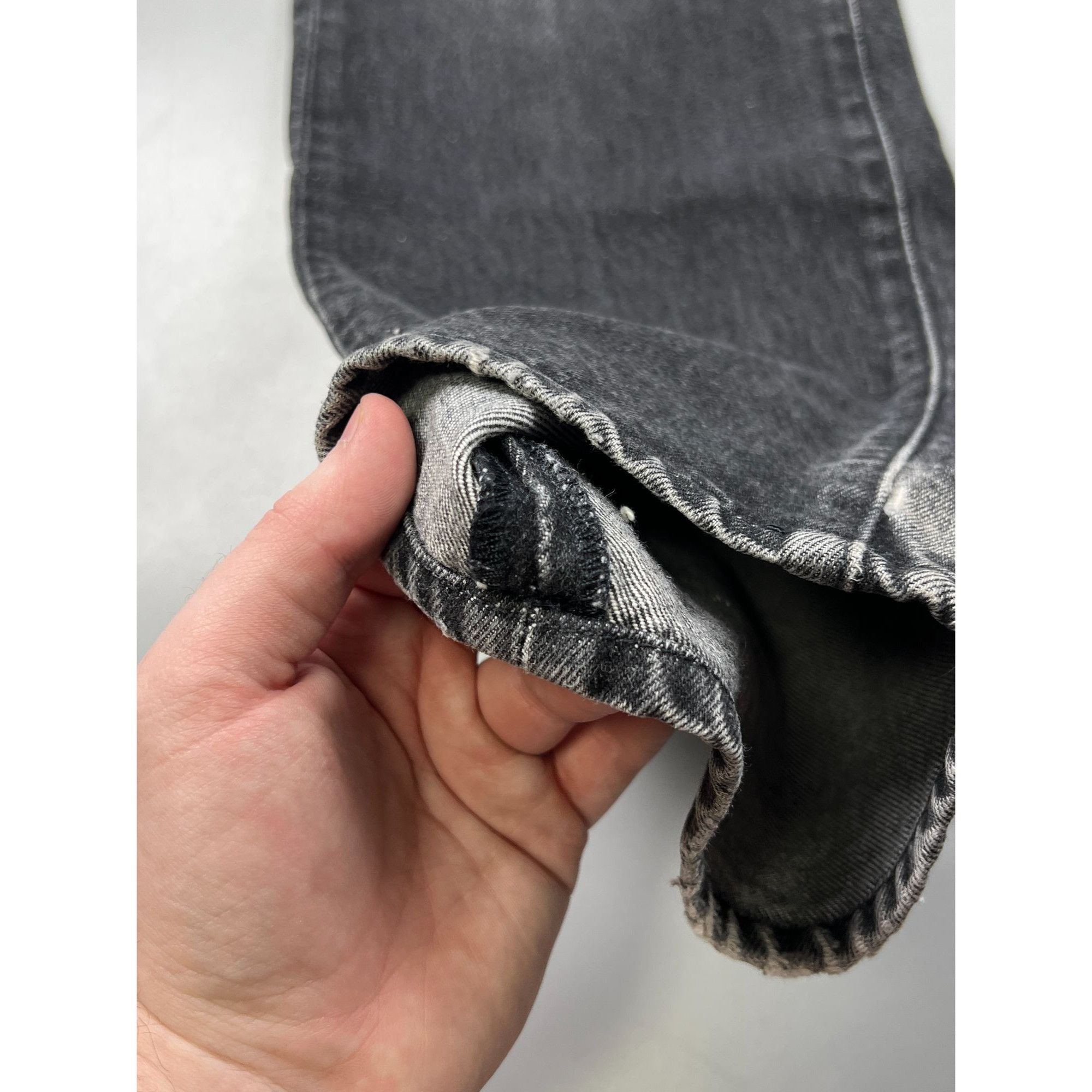 Guess Guess Jeans Straight Cut Gray Jeans (Y0730) Size US 32 / EU 48 - 4 Thumbnail