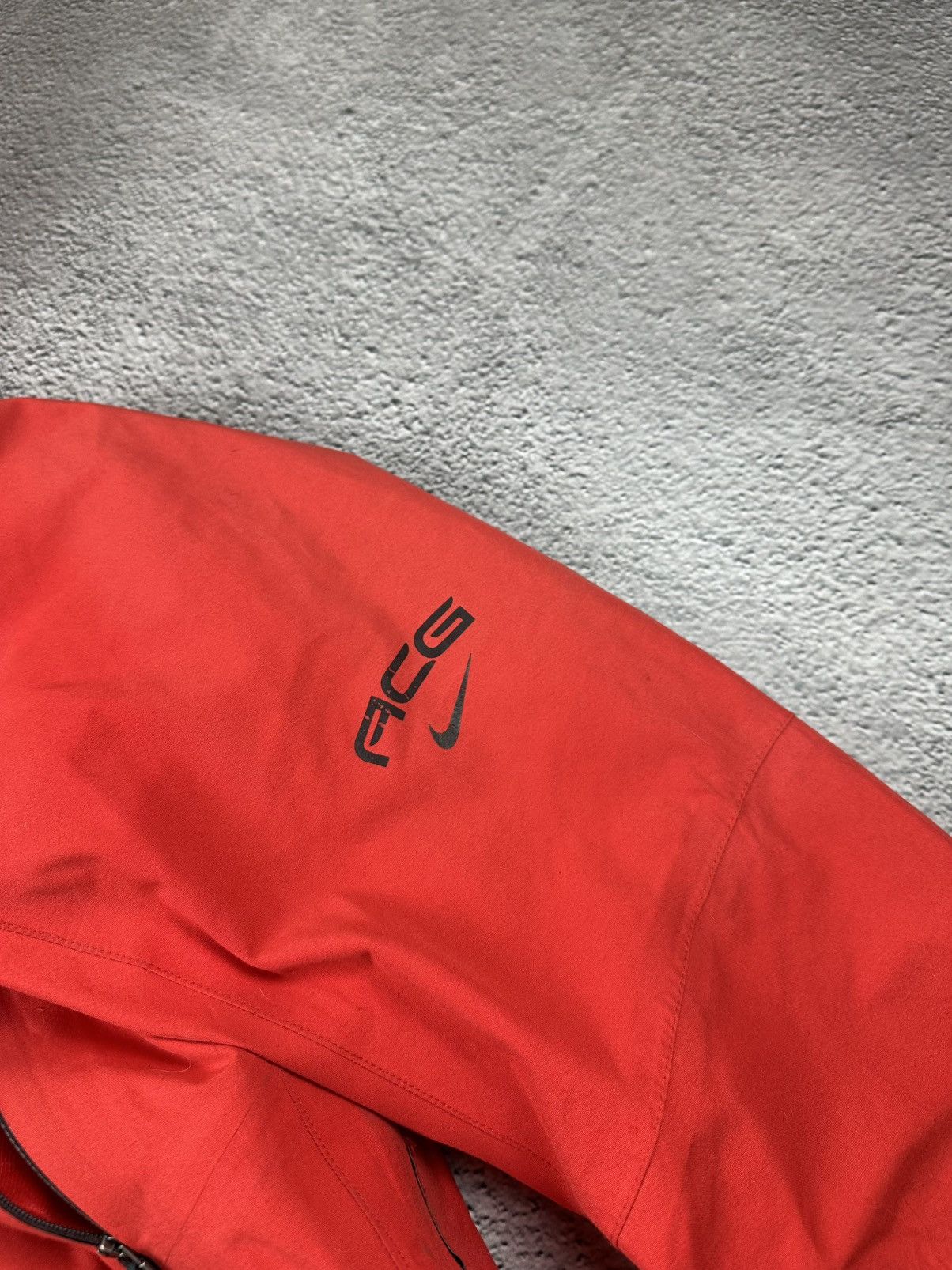 Nike ACG Vintage Nike ACG Jacket Gore-Tex Rain Coat Fur Fuzzy Outdoor Size US M / EU 48-50 / 2 - 7 Thumbnail