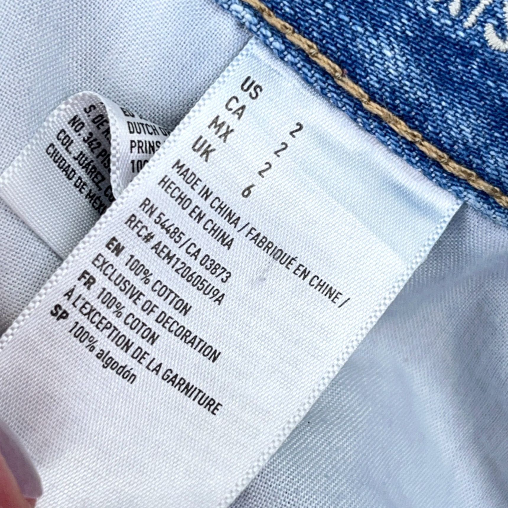 American Eagle Outfitters American Eagle Outfitters Shirts Women Vintage High Rise Button Fly School Drawing Art Modern Classic Size XS / US 0-2 / IT 36-38 - 3 Thumbnail