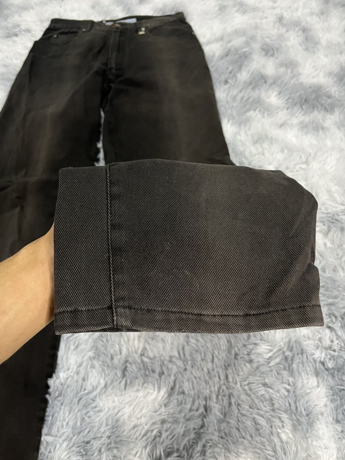 Saint Laurent Paris Vintage Saint Laurent Paris Black Sun Faded Pants Size US 30 / EU 46 - 7 Thumbnail
