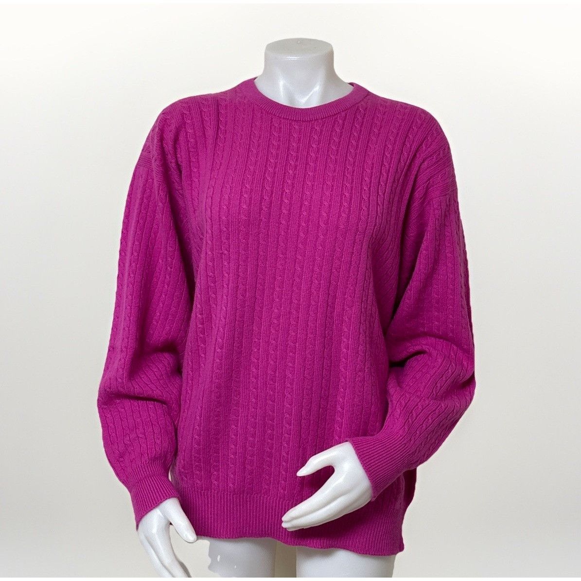 Lyle & Scott Lyle & Scott Cashmere Sweater Womens XL Fuchsia Cable Knit P Size XL / US 12-14 / IT 48-50 - 1 Thumbnail