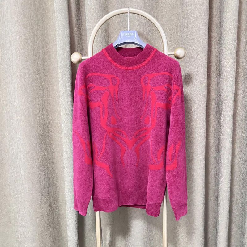Givenchy Givenchy Men's Wool Sweater in Fuchsia Color 0089 Size US L / EU 52-54 / 3 - 1 Thumbnail