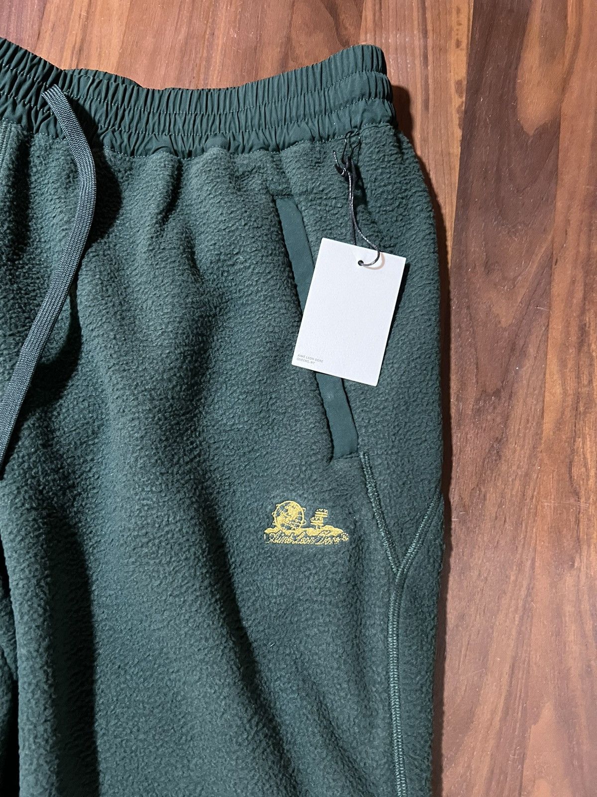 Aime cheapest Leon Dore Green Fleece Sweatpants XL