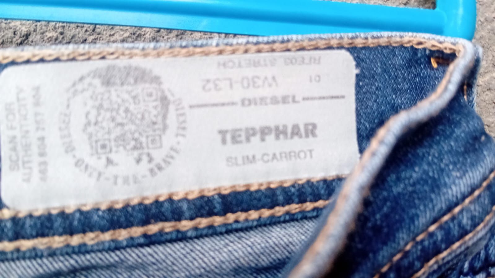 Diesel × Swagger Diesel Tepphar Slim Carrot Jeans sz 30x32 Size US 30 / EU 46 - 3 Thumbnail