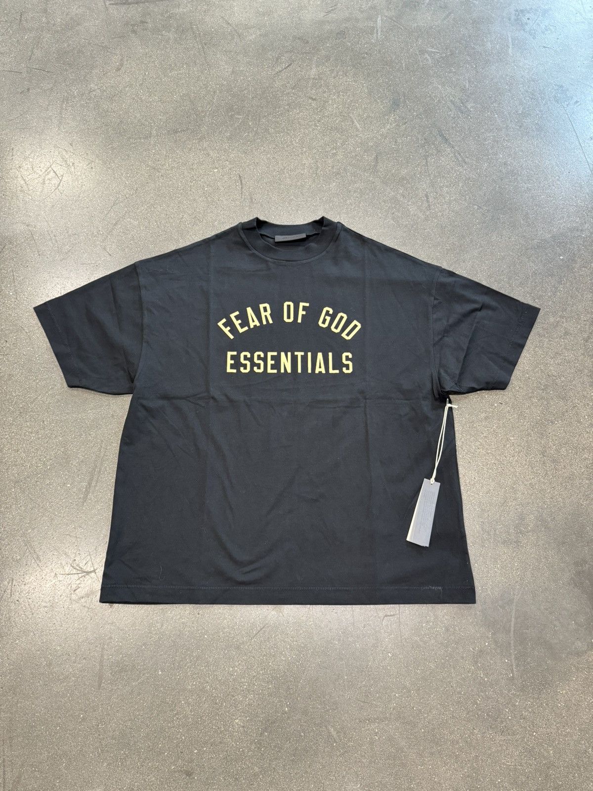 Fear of God Fear of God Essentials Jersey Crewneck Tee Black Size US M / EU 48-50 / 2 - 1 Thumbnail