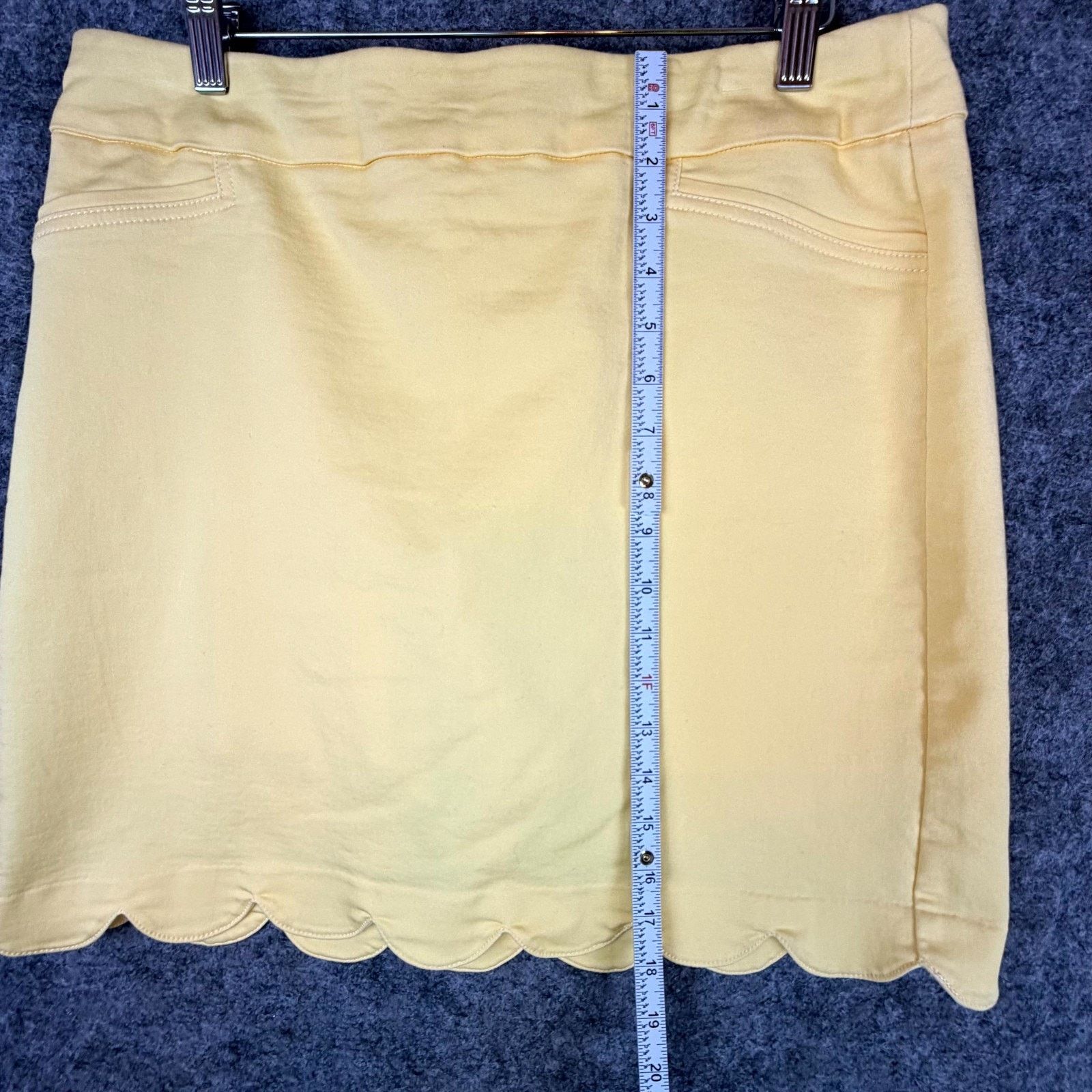 Croft & Barrow Croft & Barrow The Effortless Stretch Skort 12 Yellow Modest Size 34" / US 12 / IT 48 - 5 Thumbnail