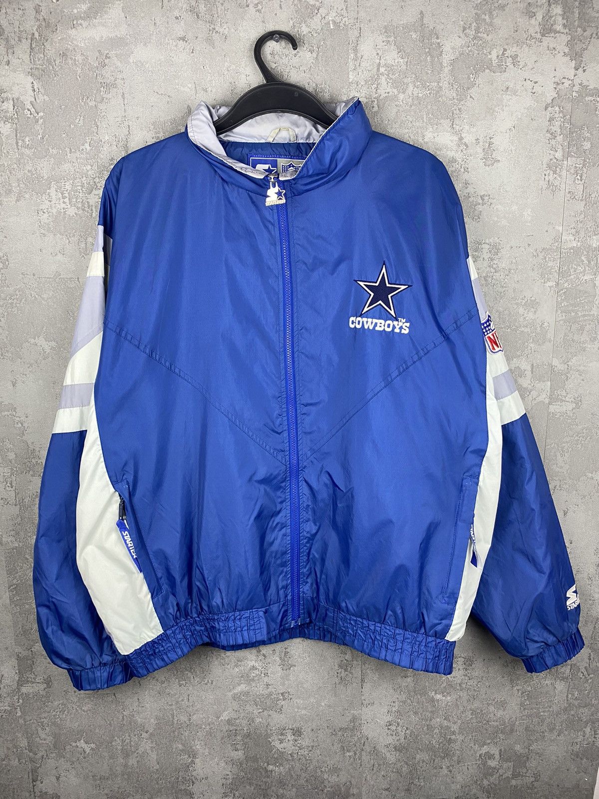 Starter Dallas Cowboys Starter Jacket Men's XL Blue NFL Football Size US XL / EU 56 / 4 - 1 Thumbnail