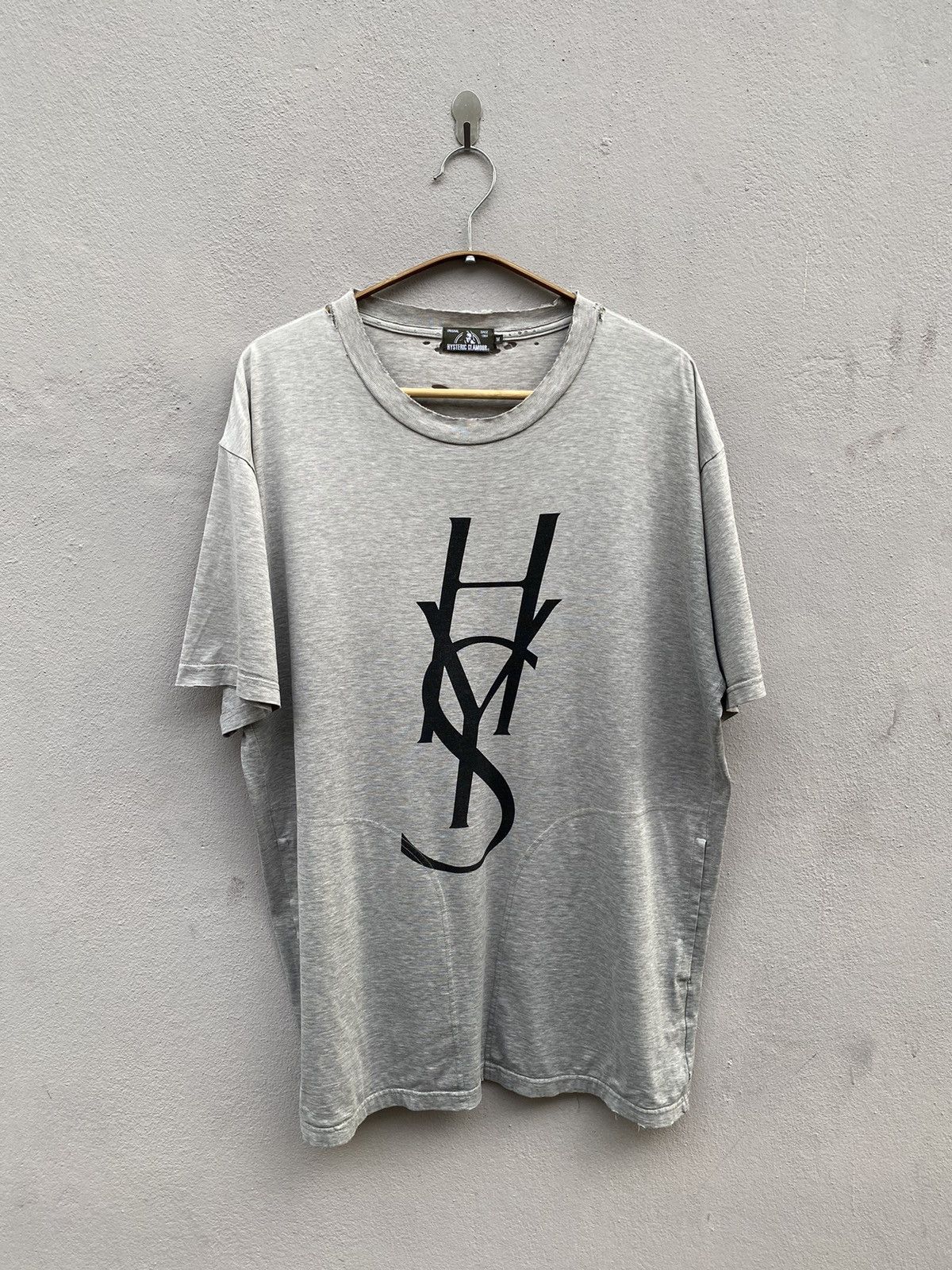 Hysteric Glamour 🔥Distressed/Rugged Hysteric Glamour Ripoff YSL Logo Tshirt Size US L / EU 52-54 / 3 - 1 Thumbnail