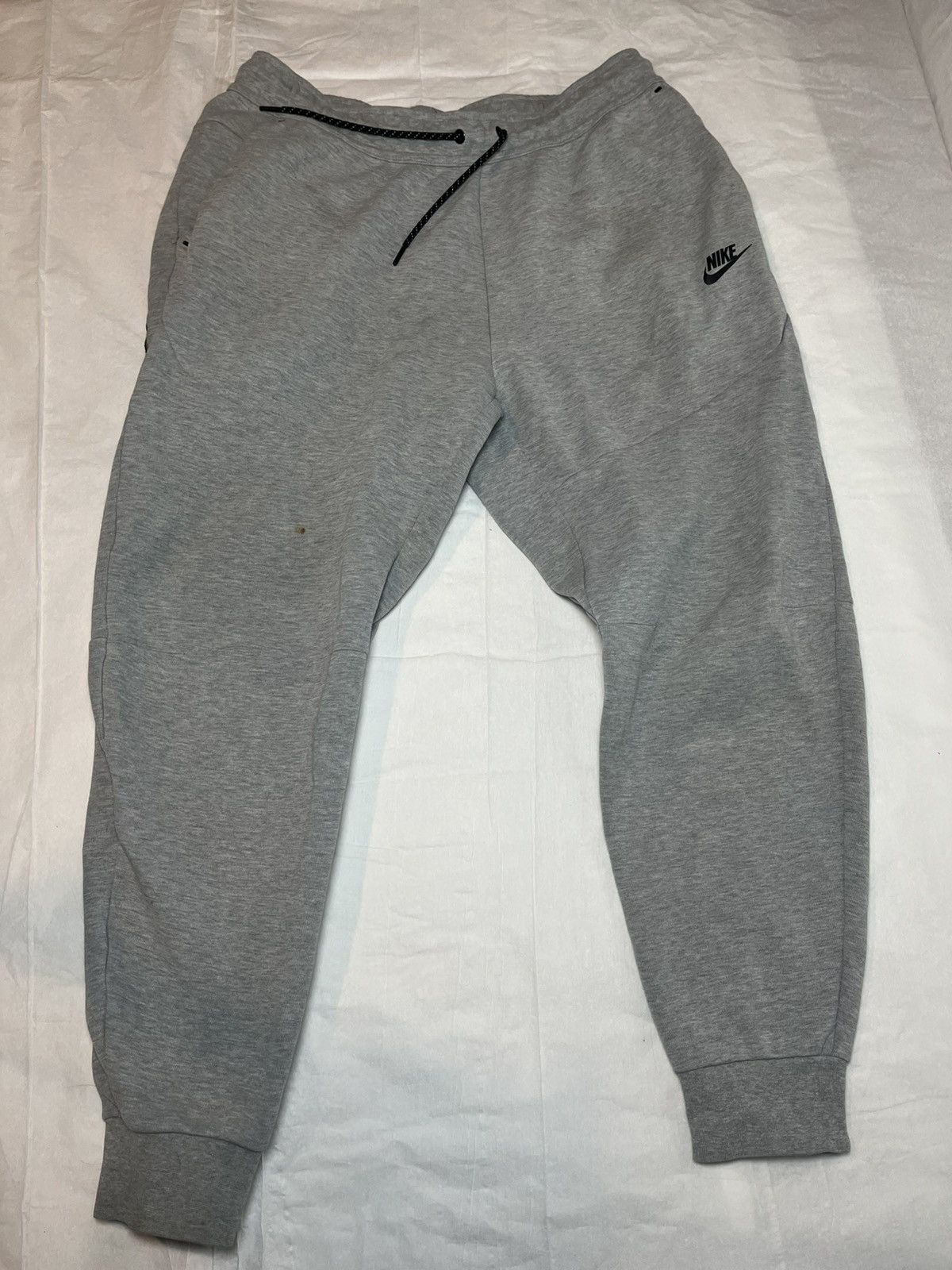 Nike Grey Nike Tech Sweatpants Size US 33 - 1 Thumbnail