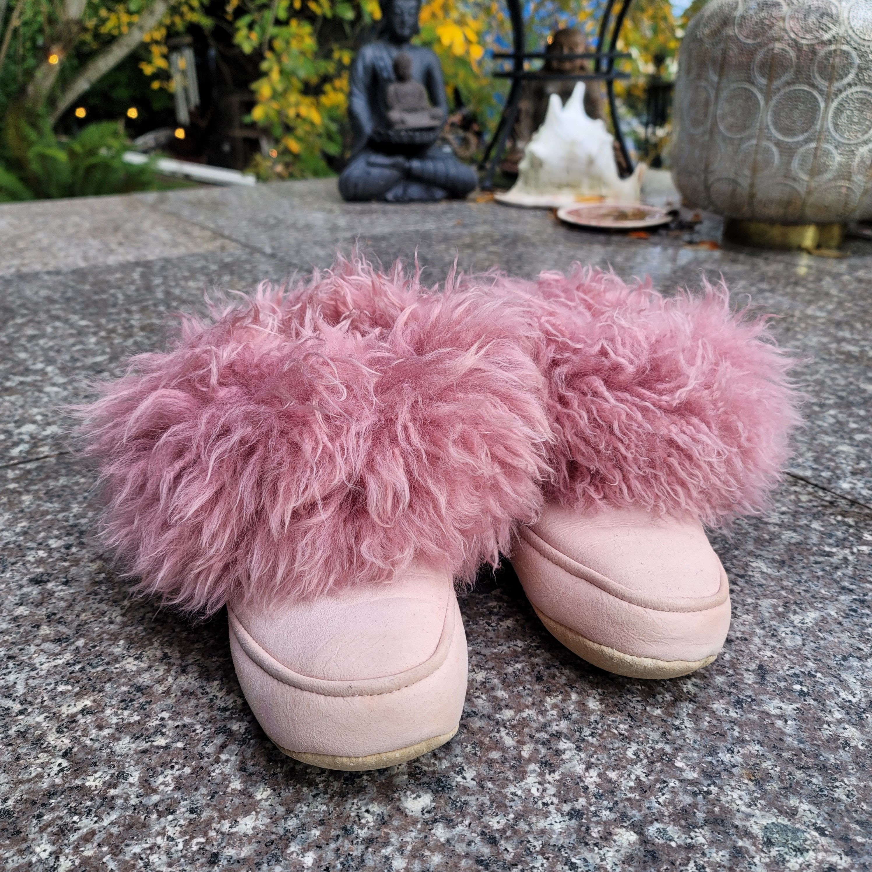Other Authentic sheepskin slippers Size US 8 / IT 38 - 2 Thumbnail