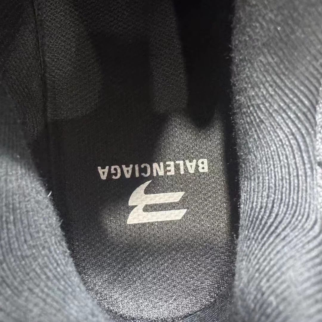 Balenciaga Balenciaga Track 43 Like New Size US 10 / EU 43 - 9 Thumbnail