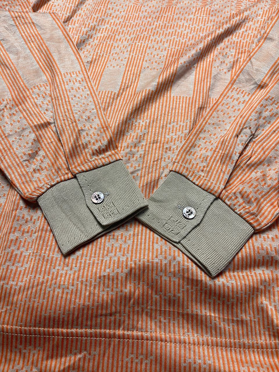 Givenchy Vintage Givenchy Long Sleeve Turtle Neck Golf T-Shirt Size L / US 10 / IT 46 - 10 Thumbnail