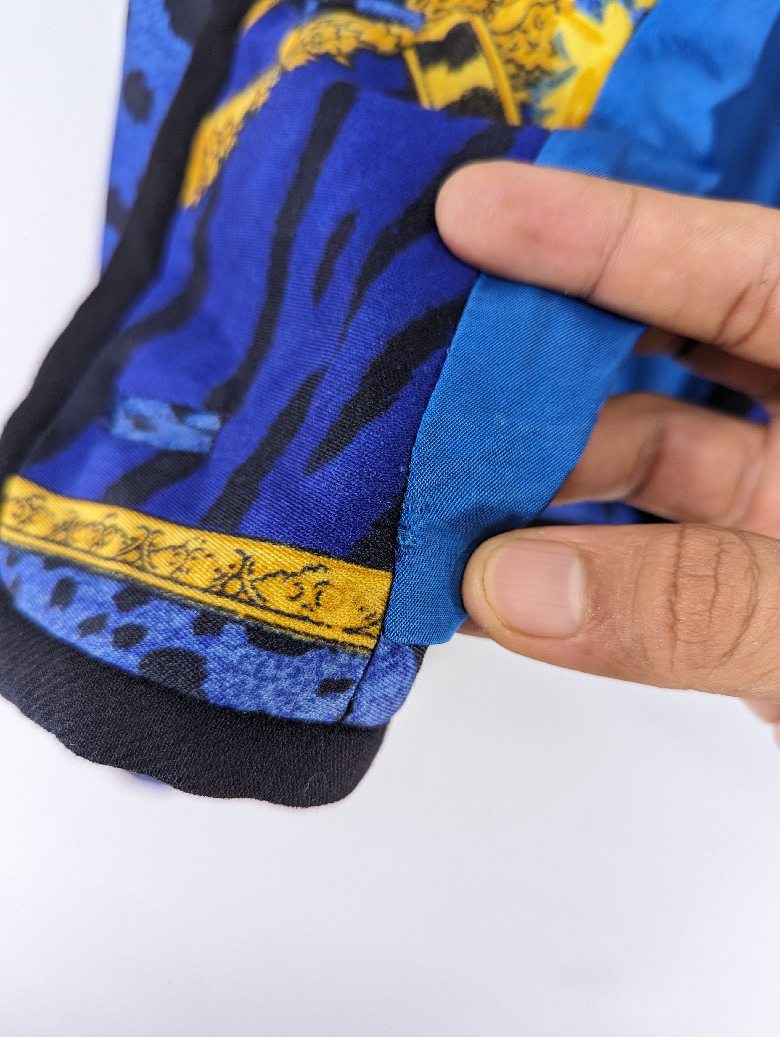Versace Vintage 90s Gianni Versace Blue Baroque Leopard Print Jacket Size XS / US 0-2 / IT 36-38 - 17 Thumbnail