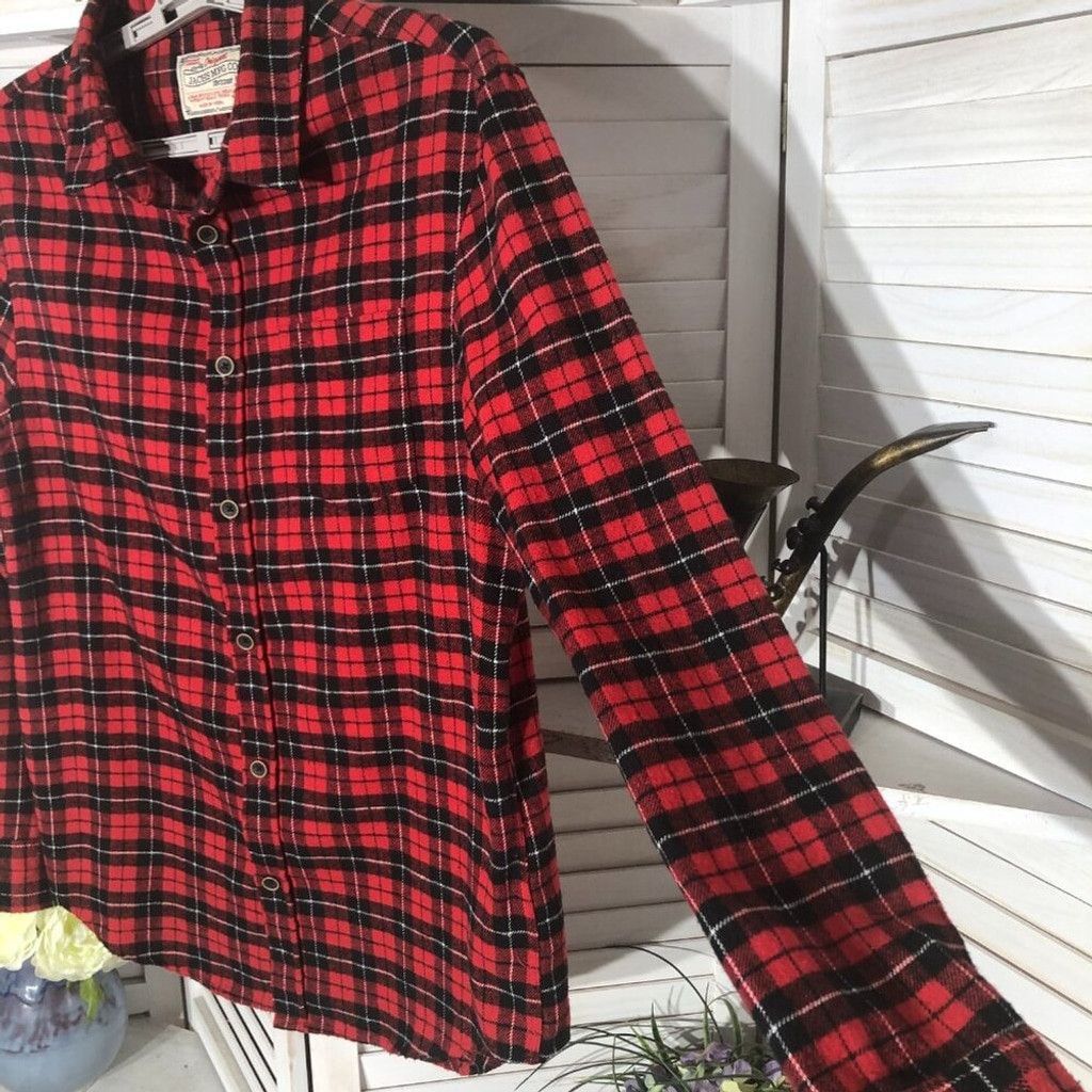 Vintage red black plaid flannel shirt long sleeves fleece sz L Size US L / EU 52-54 / 3 - 4 Thumbnail