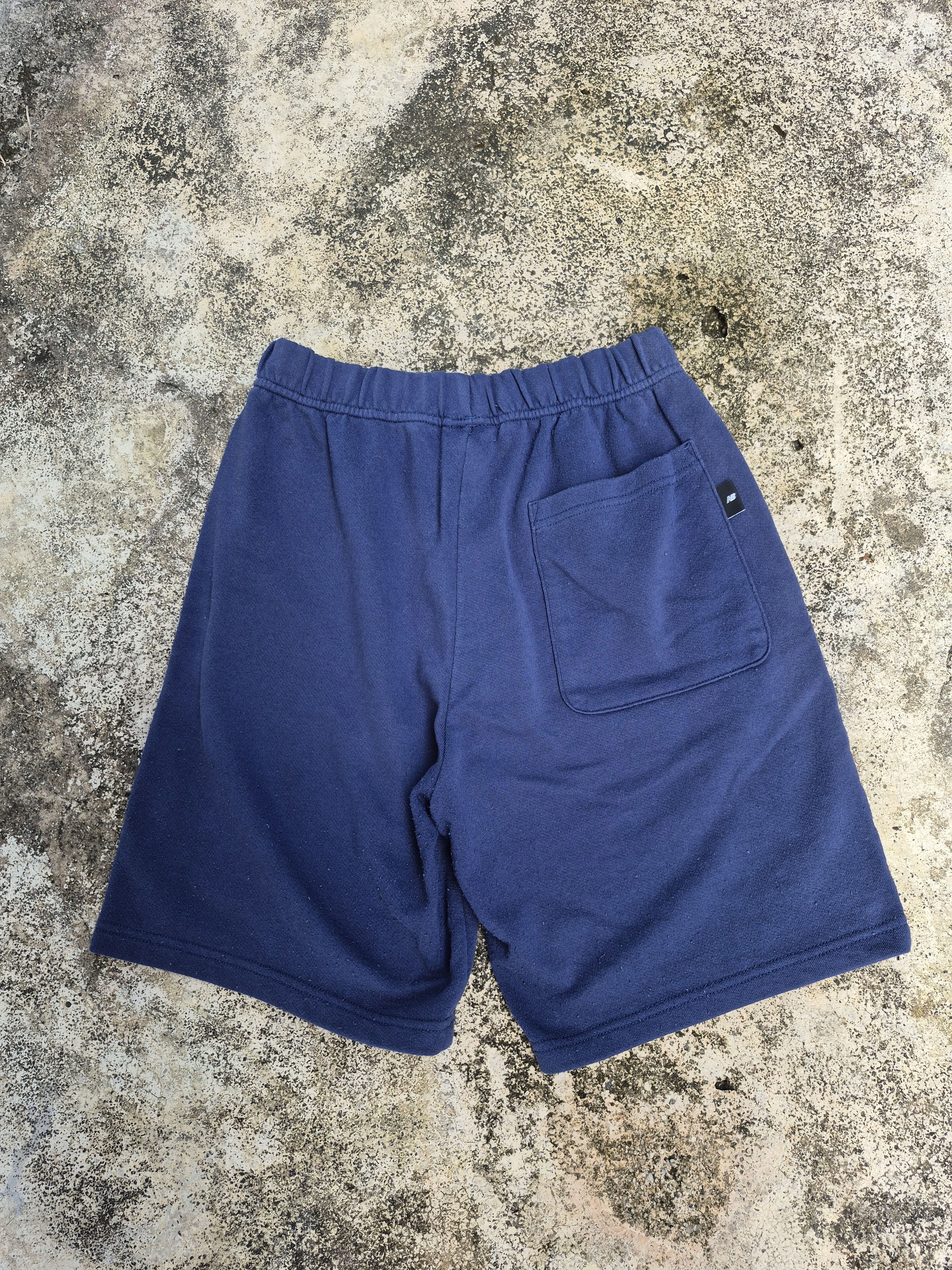New Balance 🔥 New Balance Carpet Logo Shorts Size US 30 / EU 46 - 3 Thumbnail