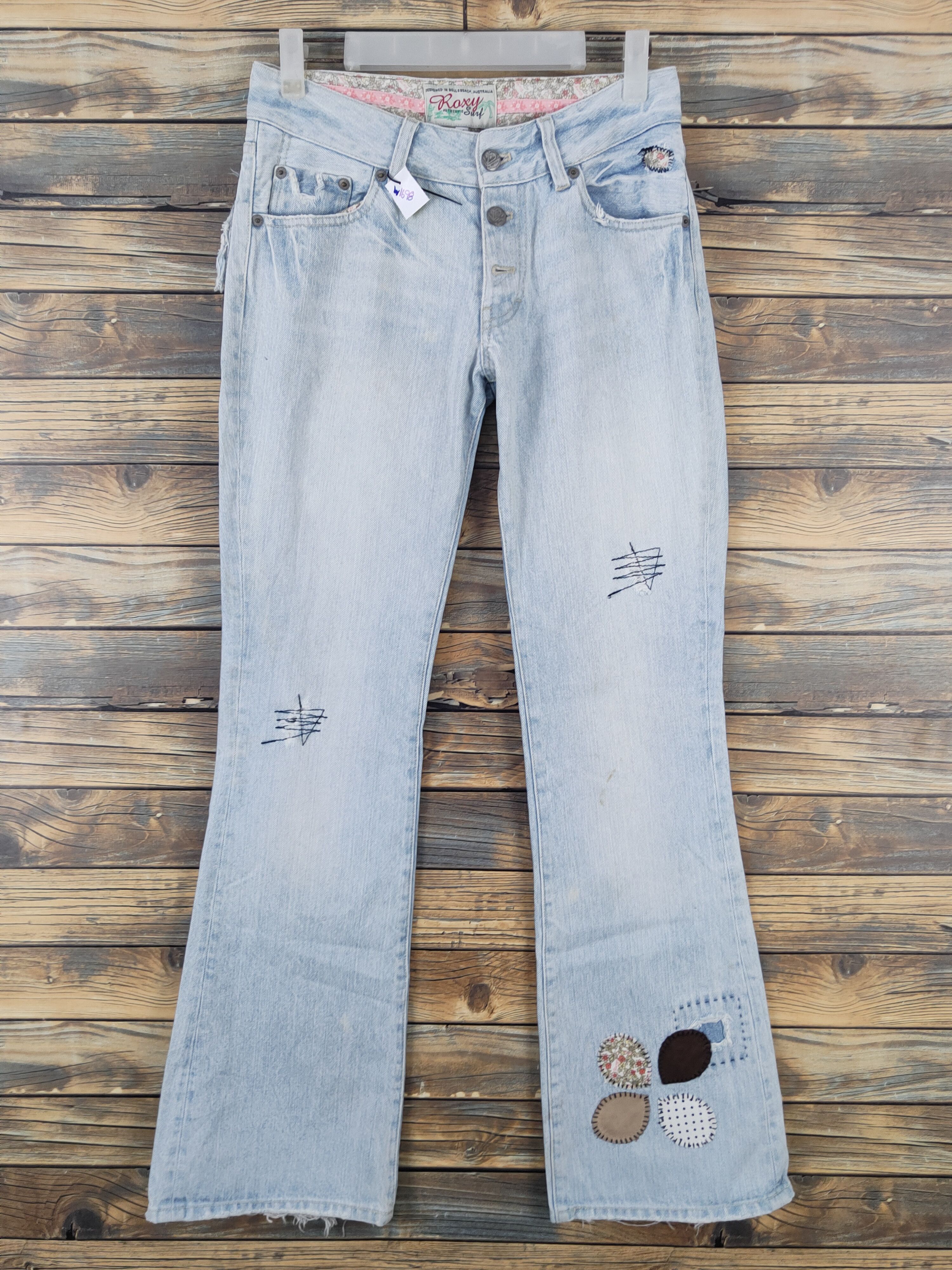 Japanese Brand Roxy Light Blue Distressed Ripped denim Jeans #W1698 Size 28" / US 6 / IT 42 - 1 Thumbnail
