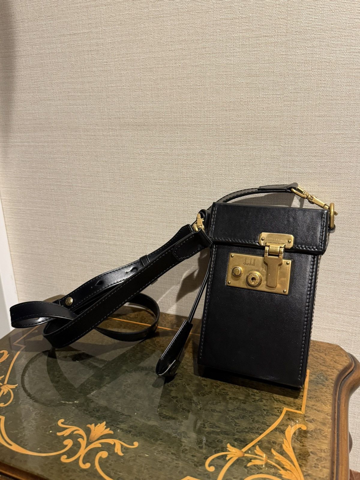 Alfred Dunhill Dunhill Black Leather Gold Lock Crossbody Bag Size ONE SIZE - 2 Thumbnail