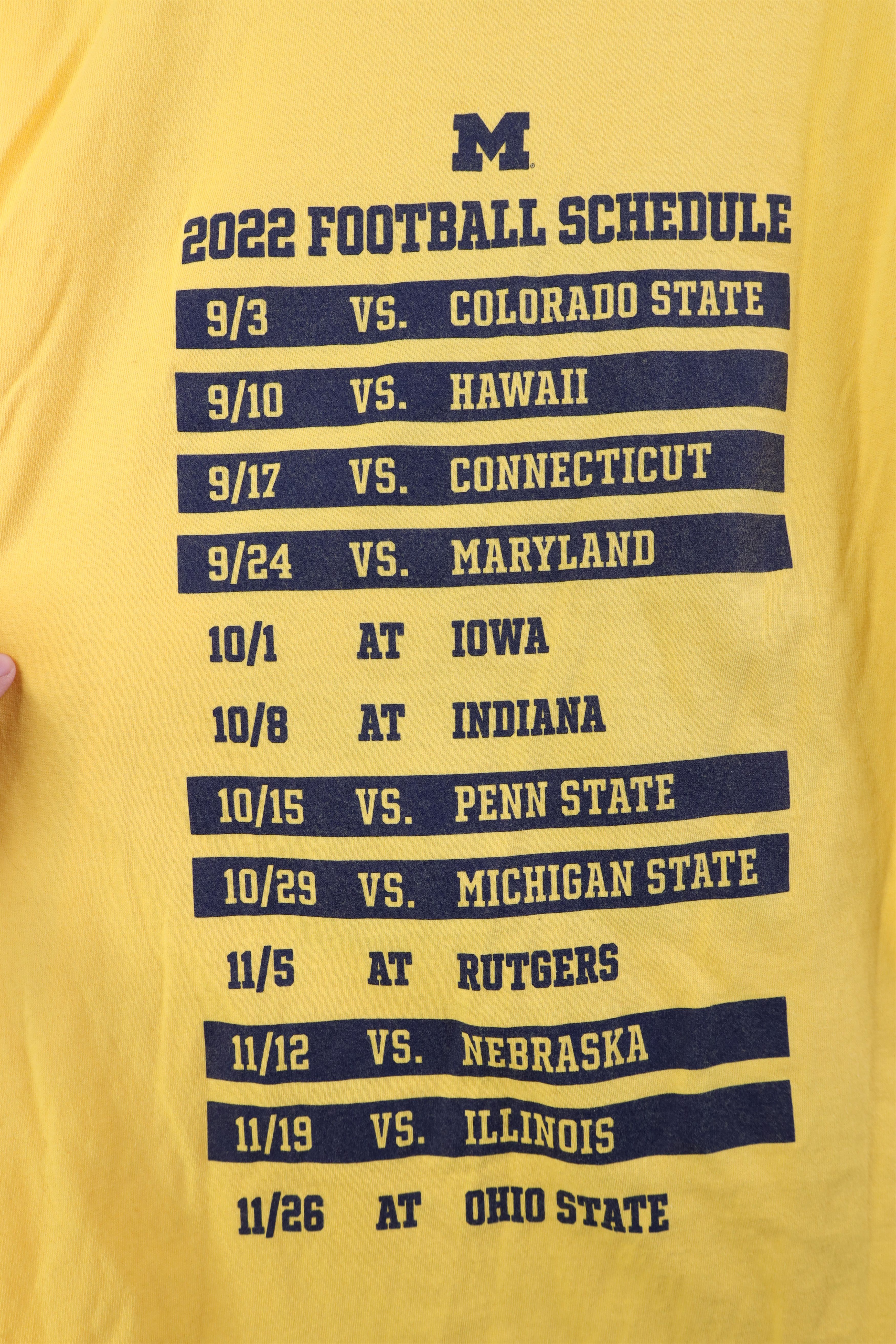 Vintage 2022 University of Michigan Football Short Sleeve T-Shirt Size US L / EU 52-54 / 3 - 8 Thumbnail