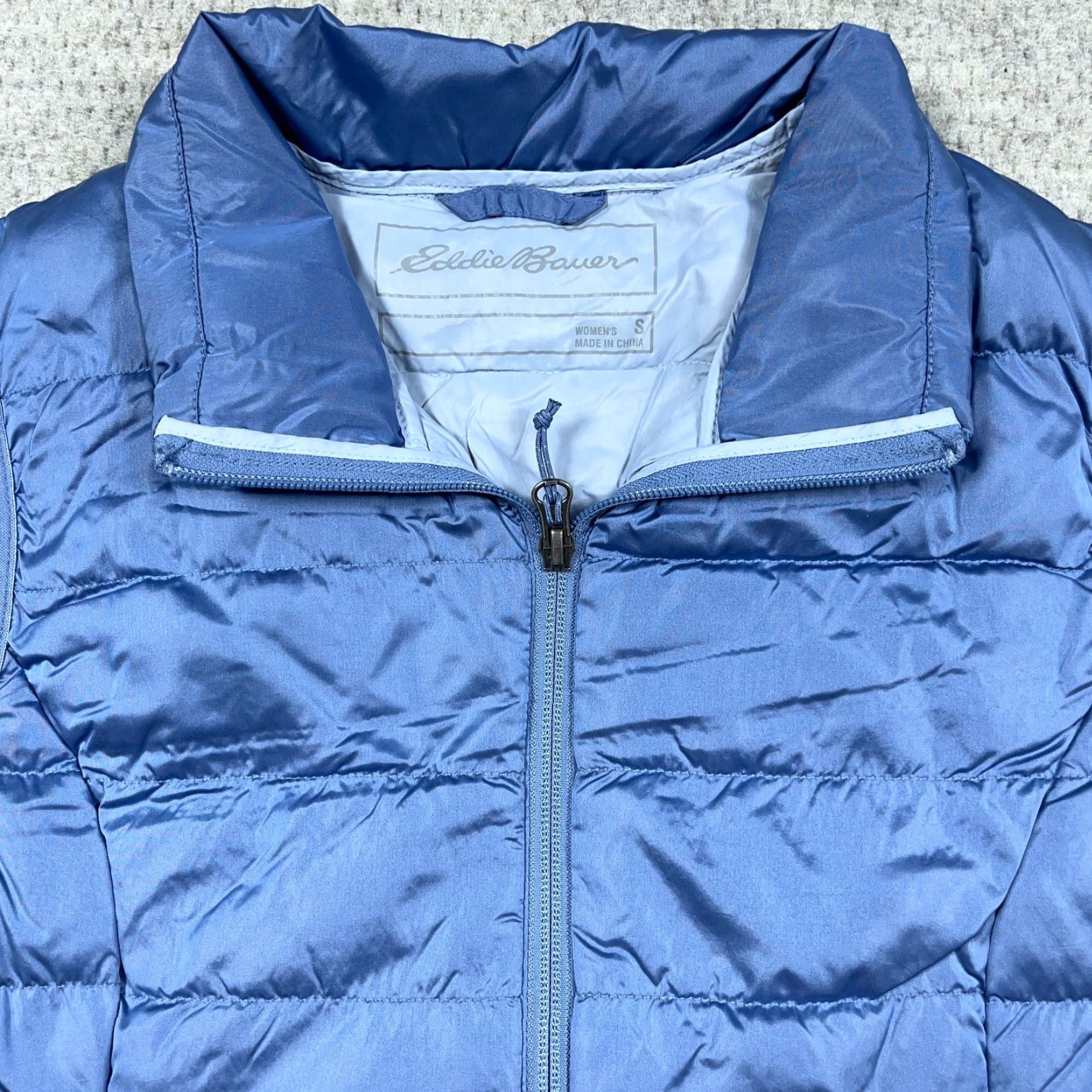 Eddie Bauer VINTAGE Eddie Bauer Puffer Vest Women Small Blue Down Fill EB650 Full Zip Jacket Size S / US 4 / IT 40 - 2 Thumbnail