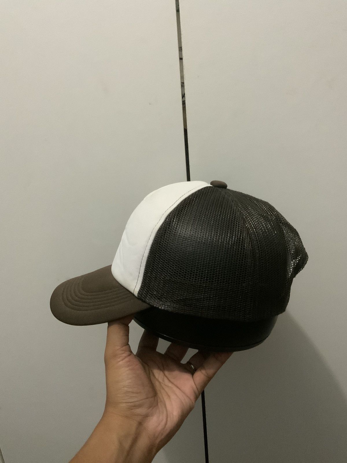 Japanese Brand Plain Brown Trucker Hat Size ONE SIZE - 2 Thumbnail