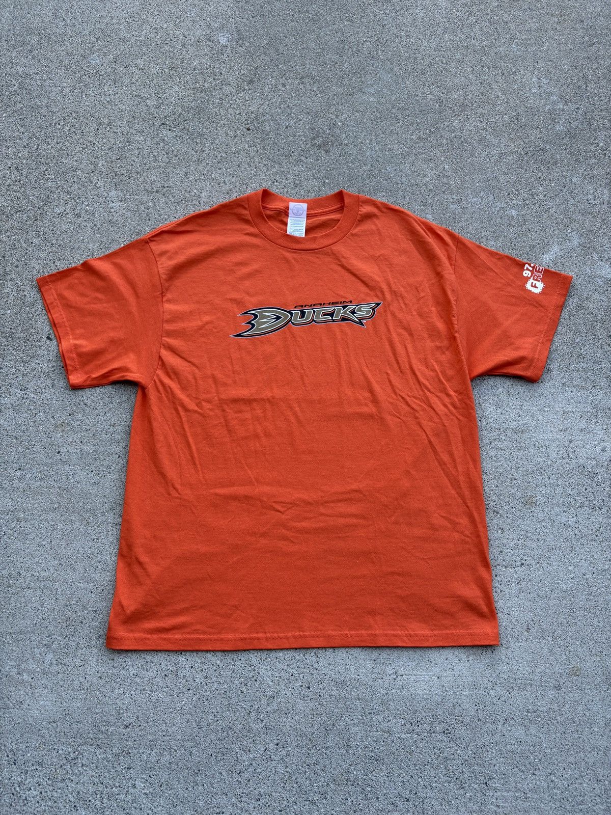 NHL Vintage 2006 NHL Anaheim Ducks “Honda Center” T-Shirt Sz. XL Size US XL / EU 56 / 4 - 1 Thumbnail